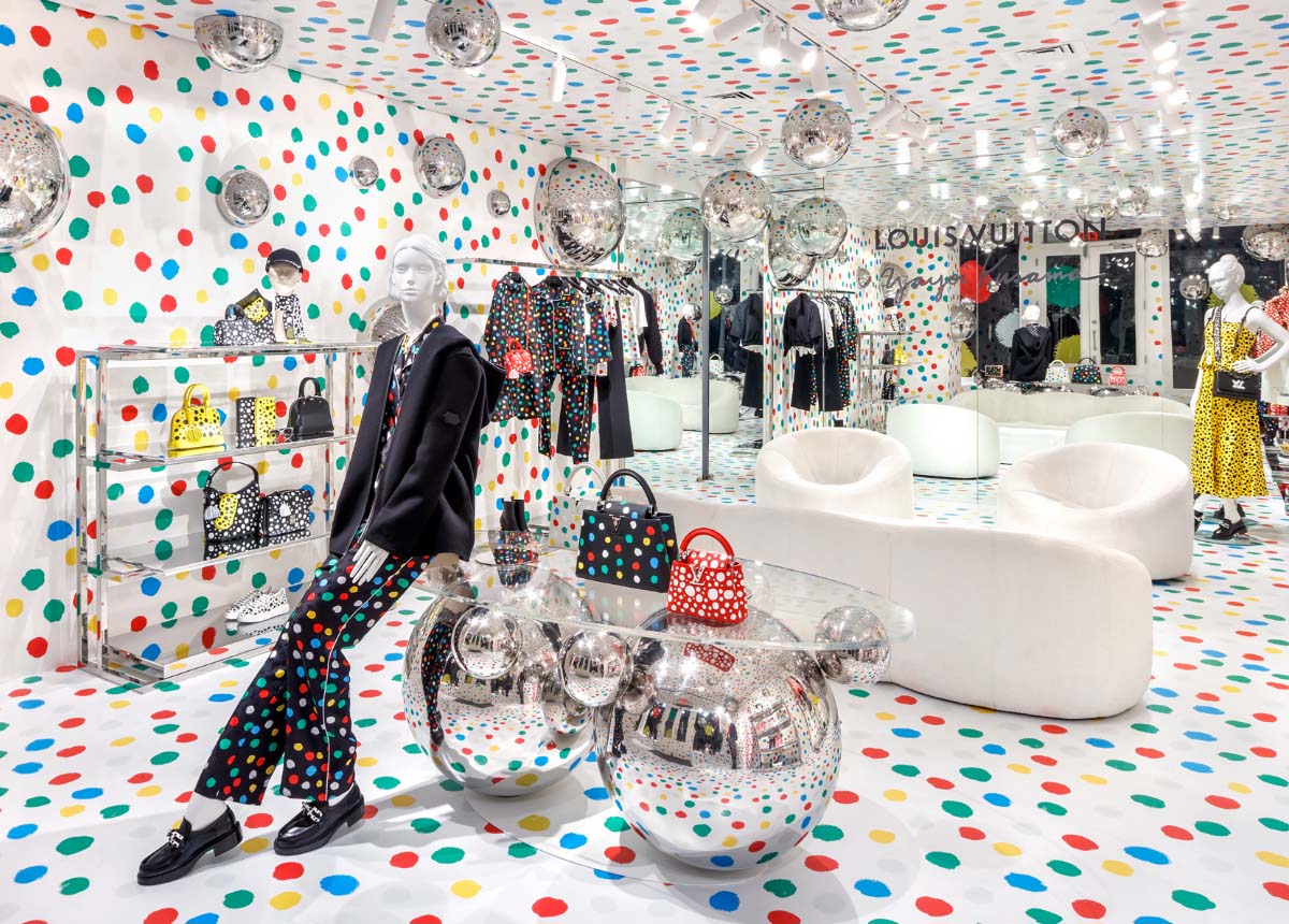 As “bolinhas” da Yayoi Kusama invadem as lojas da Louis Vuitton